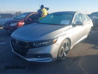 2019 Honda Accord Sport z VIN 1HGCV2F35KA005849, wystawiony jako IAAI lot #40894177 z przebiegiem 71 166 mil mil oraz . Historia ofert i sprzedaży dostępna na DreamBid. Obrazek 17.