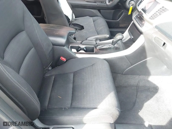 2015 Honda Accord Sedan Sport with VIN 1HGCR2F5XFA230618, listed as a IAAI auction lot 41333045 with 123,034 mi miles. Bid and sale history available at carsss.com. Image 5.