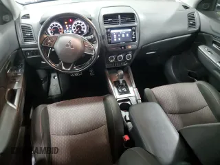 2018 Mitsubishi Outlander ES z VIN JA4AP3AUXJU016309, wystawiony jako Copart lot #58558895 z przebiegiem 68 421 mil mil oraz Szkoda całkowita • Salvage title. Historia ofert i sprzedaży dostępna na DreamBid. Obrazek 8.