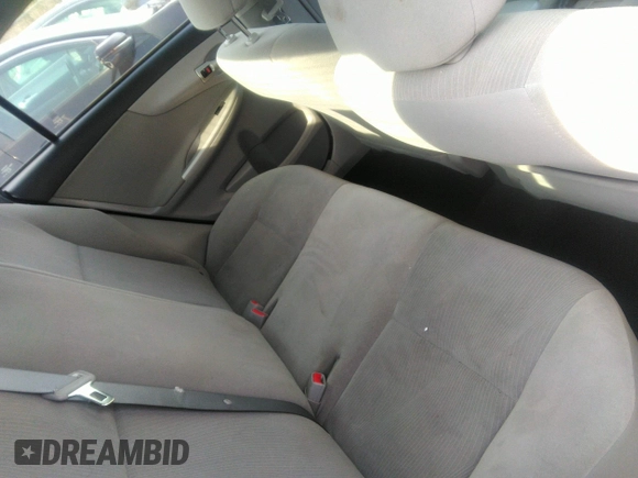 2013 Toyota Corolla L with VIN 2T1BU4EE0DC121177, listed as a IAAI auction lot 41759228 with 129,289 mi miles. Bid and sale history available at carsss.com. Image 8.