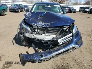 2019 Mercedes-Benz GLC with VIN WDC0G4KB5KV153037, listed as a Copart auction lot 50768415 with 52,018 mi miles and Salvage Title. Bid and sale history available at carsss.com. Image 5.