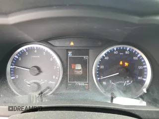 2018 Toyota Highlander LE z VIN 5TDBZRFHXJS907286, wystawiony jako Copart lot #54560925 z przebiegiem 77 868 mil mil oraz Szkoda całkowita • Salvage title. Historia ofert i sprzedaży dostępna na DreamBid. Obrazek 9.