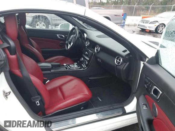 2016 Mercedes-Benz SLK 300 with VIN WDDPK3JA5GF125784, listed as a IAAI auction lot 41618653 with 81,265 mi miles and . Bid and sale history available at DreamBid. Image 5.