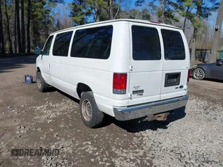 2011 Ford Econoline Passenger XL with VIN 1FBNE3BL8BDA78431, listed as a IAAI auction lot 41604795 with 179,493 mi miles. Bid and sale history available at carsss.com. Image 3.
