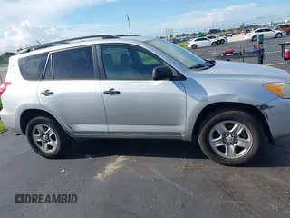 2010 Toyota RAV4 с VIN JTMKF4DV2A5028343, выставлен на аукционе IAAI как лот 42700055 с пробегом 146 553 миль миль и . История ставок и продаж доступна на DreamBid. Изображение 13.