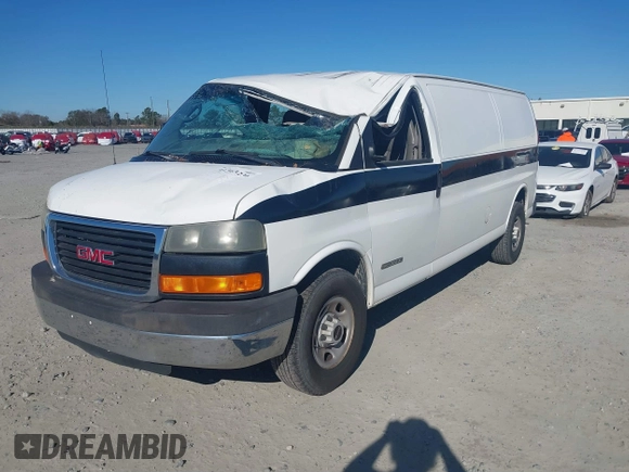 2004 GMC Savana Cargo Van Y3H Paratransit with VIN 1GTHG39U741126300, listed as a IAAI auction lot 41363236 with 247,746 mi miles. Bid and sale history available at carsss.com. Image 2.