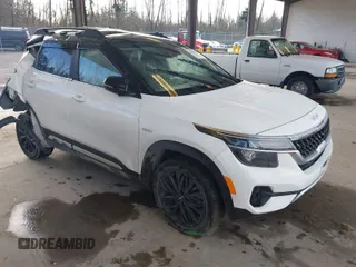 2023 Kia Seltos Nightfall with VIN KNDEUCA29P7350286, listed as a IAAI auction lot 41798975 with 1 mi miles. Bid and sale history available at carsss.com. Image 1.