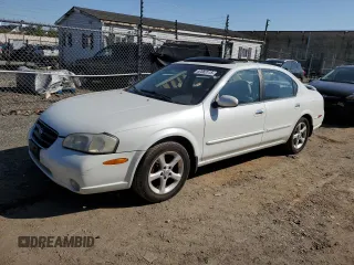 2000 Nissan Maxima GXE z VIN JN1CA31A6YT031155, wystawiony jako Copart lot #52083115 z przebiegiem 167 688 mil mil oraz Szkoda całkowita • Salvage title. Historia ofert i sprzedaży dostępna na DreamBid. Obrazek 1.