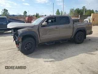 2022 Nissan Frontier Pro-4X z VIN 1N6ED1EK6NN614312, wystawiony jako Copart lot #46935365 z przebiegiem Nie podano mil oraz Szkoda całkowita • Salvage title. Historia ofert i sprzedaży dostępna na DreamBid. Obrazek 1.