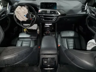 2021 BMW X4 M z VIN 5YMUJ0C05M9E04935, wystawiony jako Copart lot #42149535 z przebiegiem Nie podano mil oraz Szkody całkowita. Historia ofert i sprzedaży dostępna na DreamBid. Obrazek 8.