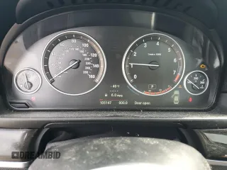 2012 BMW 5 Series 528i xDrive with VIN WBAXH5C58CDW08676, listed as a Copart auction lot 56765105 with 105,147 mi miles and Salvage title. Bid and sale history available at DreamBid. Image 9.