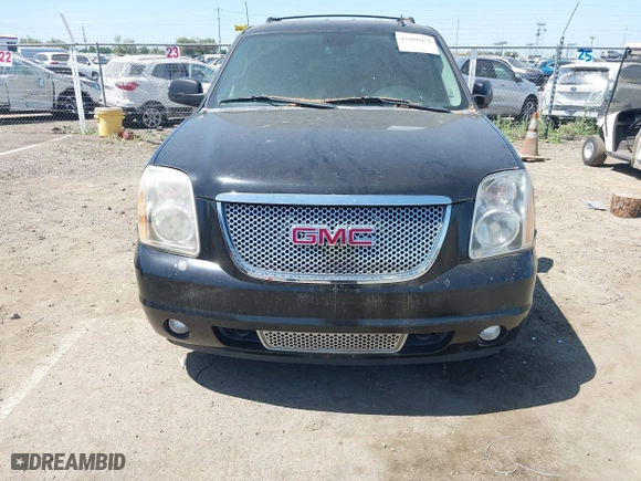 2008 GMC Yukon Denali with VIN 1GKFK63848J210877, listed as a IAAI auction lot 42096972 with 144,467 mi miles. Bid and sale history available at carsss.com. Image 6.