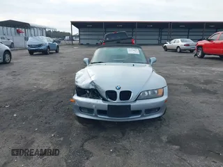 1996 BMW 3-Series Z3 with VIN 4USCH7329TLB67632, listed as a IAAI auction lot 41370815 with 109,932 mi miles. Bid and sale history available at carsss.com. Image 12.