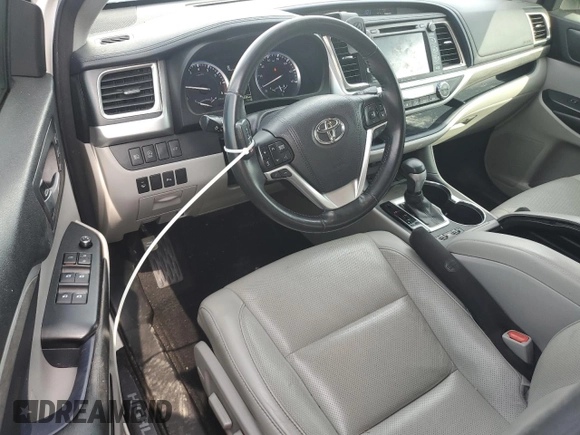 2018 Toyota Highlander Limited with VIN 5TDYZRFH3JS237171, listed as a Copart auction lot 50237545 with 107,256 mi miles and Salvage title. Bid and sale history available at DreamBid. Image 8.