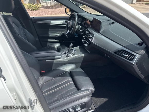 2019 BMW 5 Series 530i with VIN WBAJA5C54KBX87075, listed as a Copart auction lot 51650335 with 174,533 mi miles and Clean Title. Bid and sale history available at carsss.com. Image 5.