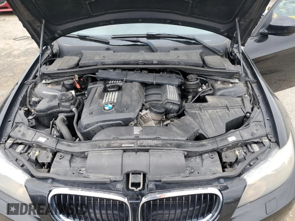 2011 BMW 3 Series 328i xDrive with VIN WBAPK5G59BNN27917, listed as a Copart auction lot 54679245 with 126,397 mi miles and Non Repairable. Bid and sale history available at DreamBid. Image 11.