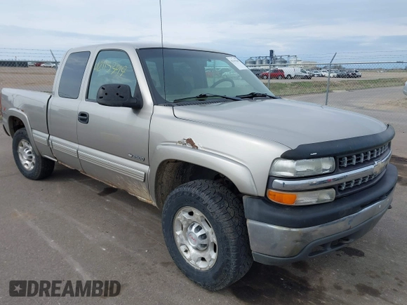 2000 Chevrolet Silverado 2500 LS z VIN 1GCGK29U4YE309544, wystawiony jako IAAI lot #42115349 z przebiegiem 227 652 mil mil oraz . Historia ofert i sprzedaży dostępna na DreamBid. Obrazek 1.