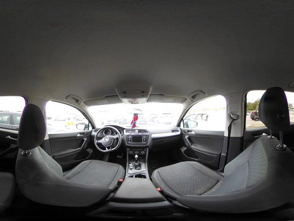 2019 Volkswagen Tiguan S with VIN 3VV1B7AX3KM047494, listed as a IAAI auction lot 41355084 with 90,612 mi miles. Bid and sale history available at carsss.com. Image 18.