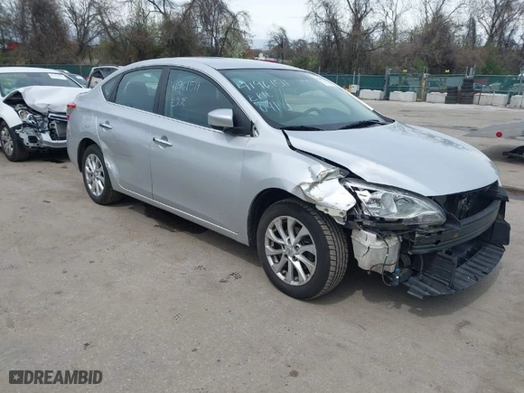 2015 Nissan Sentra SV with VIN 3N1AB7APXFL666512, listed as a IAAI auction lot 41961511 with 118,287 mi miles. Bid and sale history available at carsss.com. Image 1.