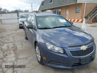 2014 Chevrolet Cruze LS with VIN 1G1PA5SG0E7171051, listed as a IAAI auction lot 41898051 with 114,087 mi miles and . Bid and sale history available at DreamBid. Image 1.