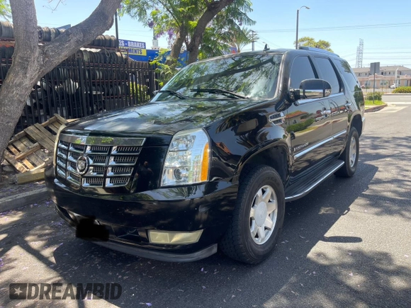2007 Cadillac Escalade z VIN 1GYFK63847R329003, wystawiony jako Copart lot #62036565 z przebiegiem 188 730 mil mil oraz Czysty tytuł • Clean title. Historia ofert i sprzedaży dostępna na DreamBid. Obrazek 2.