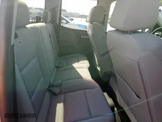 2018 Chevrolet Silverado 1500 Custom with VIN 1GCRCPEH8JZ243851, listed as a Copart auction lot 52632695 with 186,609 mi miles and Salvage Title. Bid and sale history available at carsss.com. Image 10.