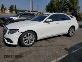 2017 Mercedes-Benz E 300 Luxury with VIN WDDZF4JBXHA069223, listed as a Copart auction lot 61022115 with 160,588 mi miles and Clean title. Bid and sale history available at DreamBid. Image 1.
