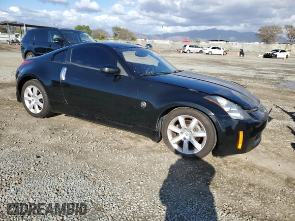 2005 Nissan 350Z 35th Anniversary Edition с VIN JN1AZ34D55M603330, выставлен на аукционе Copart как лот 48252545 с пробегом 205 922 миль миль и Списание • Salvage title. История ставок и продаж доступна на DreamBid. Изображение 4.