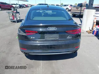 2018 Audi A5 Sportback Premium Plus z VIN WAUENCF55JA009202, wystawiony jako IAAI lot #42218463 z przebiegiem 51 866 mil mil oraz . Historia ofert i sprzedaży dostępna na DreamBid. Obrazek 16.