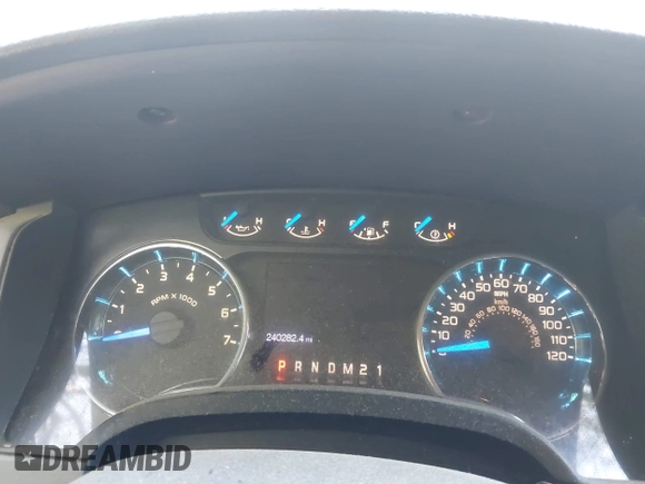 2013 Ford F-150 XL with VIN 1FTFW1CT8DFA12243, listed as a IAAI auction lot 42133425 with 240,282 mi miles and . Bid and sale history available at DreamBid. Image 7.