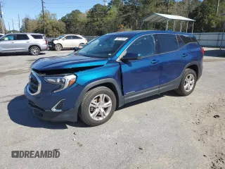 2020 GMC Terrain SLE z VIN 3GKALTEV2LL196083, wystawiony jako Copart lot #49717925 z przebiegiem 64 773 mil mil oraz Szkody całkowita. Historia ofert i sprzedaży dostępna na DreamBid. Obrazek 1.