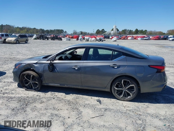2025 Nissan Altima SR with VIN 1N4BL4CV1SN308241, listed as a IAAI auction lot 41807739 with 13,927 mi miles and . Bid and sale history available at DreamBid. Image 14.