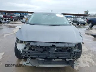 2021 Nissan Sentra SV z VIN 3N1AB8CVXMY310112, wystawiony jako IAAI lot #41549573 z przebiegiem 61 720 mil mil oraz . Historia ofert i sprzedaży dostępna na DreamBid. Obrazek 13.