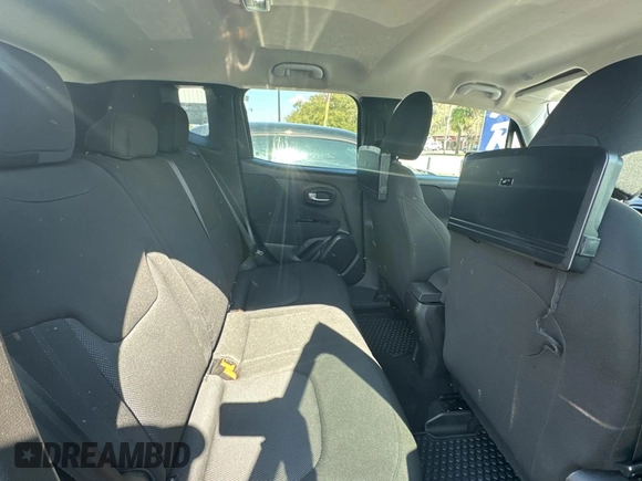 2021 Jeep Renegade Sport with VIN ZACNJDAB5MPN08584, listed as a Copart auction lot 45045155 with 52,840 mi miles and Clean title. Bid and sale history available at DreamBid. Image 6.