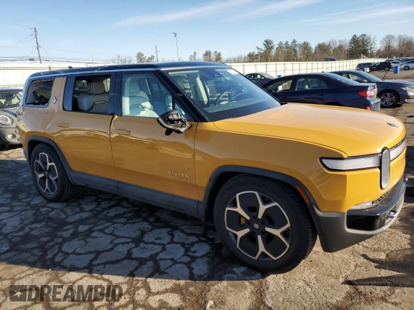 2023 Rivian R1S Adventure z VIN 7PDSGABA1PN009442, wystawiony jako Copart lot #45375605 z przebiegiem 28 047 mil mil oraz Szkody całkowita. Historia ofert i sprzedaży dostępna na DreamBid. Obrazek 4.