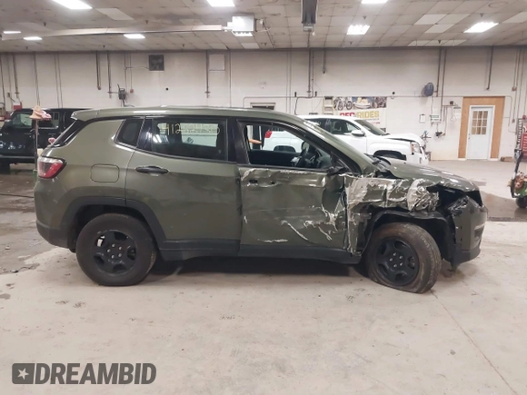 2020 Jeep Compass Sport with VIN 3C4NJDAB7LT132688, listed as a IAAI auction lot 41262430 with 91,167 mi miles and . Bid and sale history available at DreamBid. Image 13.