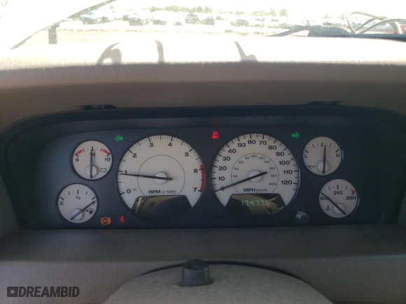 2003 Jeep Grand Cherokee Limited with VIN 1J4GW58N83C511981, listed as a Copart auction lot 61734014 with 174,775 mi miles and Salvage Title. Bid and sale history available at carsss.com. Image 9.
