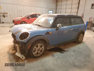 2013 MINI Clubman z VIN WMWZF3C57DT490405, wystawiony jako Copart lot #45543315 z przebiegiem 116 123 mil mil oraz Szkoda całkowita • Salvage title. Historia ofert i sprzedaży dostępna na DreamBid. Obrazek 1.