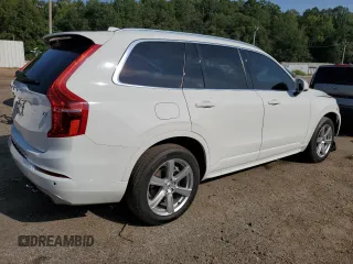 2021 Volvo XC90 Momentum z VIN YV4102CK3M1702436, wystawiony jako Copart lot #66855793 z przebiegiem 41 700 mil mil oraz . Historia ofert i sprzedaży dostępna na DreamBid. Obrazek 3.