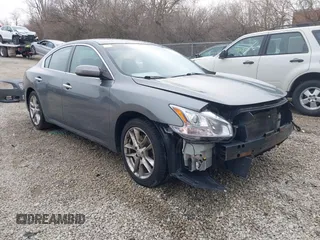 2014 Nissan Maxima SV with VIN 1N4AA5AP9EC463812, listed as a IAAI auction lot 41701060 with 238,801 mi miles and . Bid and sale history available at DreamBid. Image 1.