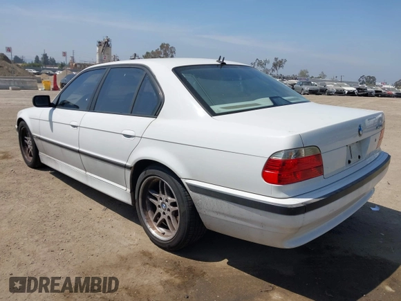 2001 BMW 7 Series 740iA with VIN WBAGG83451DN86421, listed as a IAAI auction lot 42104053 with 241,586 mi miles. Bid and sale history available at carsss.com. Image 3.