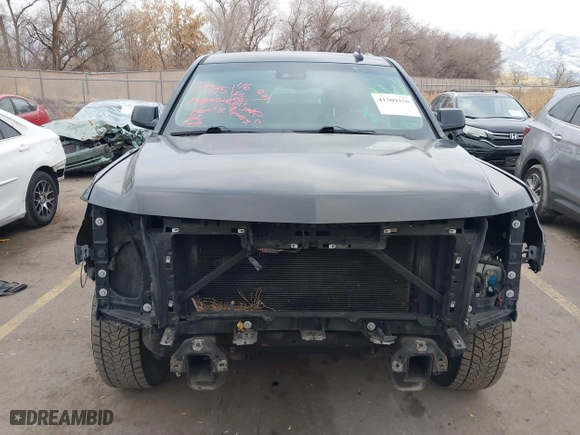 2019 Chevrolet Suburban LT with VIN 1GNSKHKC0KR159583, listed as a IAAI auction lot 41309350 with 196,844 mi miles. Bid and sale history available at carsss.com. Image 12.