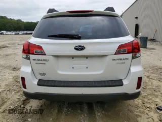 2014 Subaru Outback 2.5i z VIN 4S4BRBAC3E3247324, wystawiony jako Copart lot #58142095 z przebiegiem 165 380 mil mil oraz Szkoda całkowita • Salvage title. Historia ofert i sprzedaży dostępna na DreamBid. Obrazek 6.