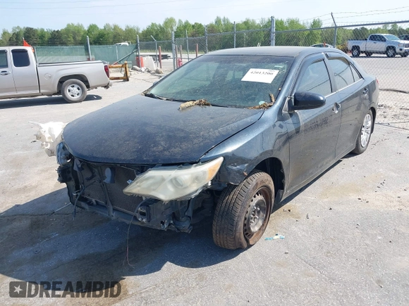2013 Toyota Camry L with VIN 4T1BF1FK7DU692807, listed as a IAAI auction lot 42013200 with 1 mi miles. Bid and sale history available at carsss.com. Image 22.