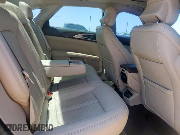 2019 Lincoln MKZ Reserve II with VIN 3LN6L5E91KR607819, listed as a Copart auction lot 58174935 with 45,128 mi miles and Clean title. Bid and sale history available at DreamBid. Image 10.