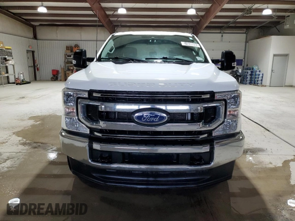 2022 Ford F-250 XL with VIN 1FT7X2B64NEC90745, listed as a Copart auction lot 51038895 with 135,094 mi miles and Clean Title. Bid and sale history available at DreamBid. Image 5.