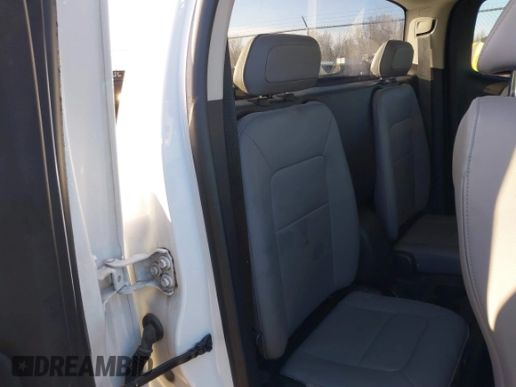 2019 Chevrolet Colorado 4WD Work Truck z VIN 1GCHTBEA4K1219239, wystawiony jako IAAI lot #41849984 z przebiegiem 121 887 mil mil oraz . Historia ofert i sprzedaży dostępna na DreamBid. Obrazek 8.