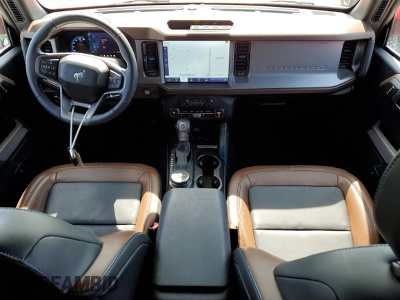 2023 Ford Bronco с VIN 1FMDE5DH0PLB63705, выставлен на аукционе Copart как лот 53321445 с пробегом 19 498 миль миль и Списание • Salvage title. История ставок и продаж доступна на DreamBid. Изображение 8.