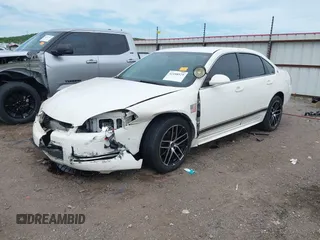 2009 Chevrolet Impala Police Police z VIN 2G1WS57M391223945, wystawiony jako IAAI lot #42188929 z przebiegiem 122 181 mil mil oraz . Historia ofert i sprzedaży dostępna na DreamBid. Obrazek 2.