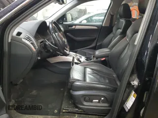 2013 Audi Q5 Premium Plus z VIN WA1DGAFP7DA071536, wystawiony jako Copart lot #49293345 z przebiegiem 201 721 mil mil oraz Szkoda całkowita • Salvage title. Historia ofert i sprzedaży dostępna na DreamBid. Obrazek 7.